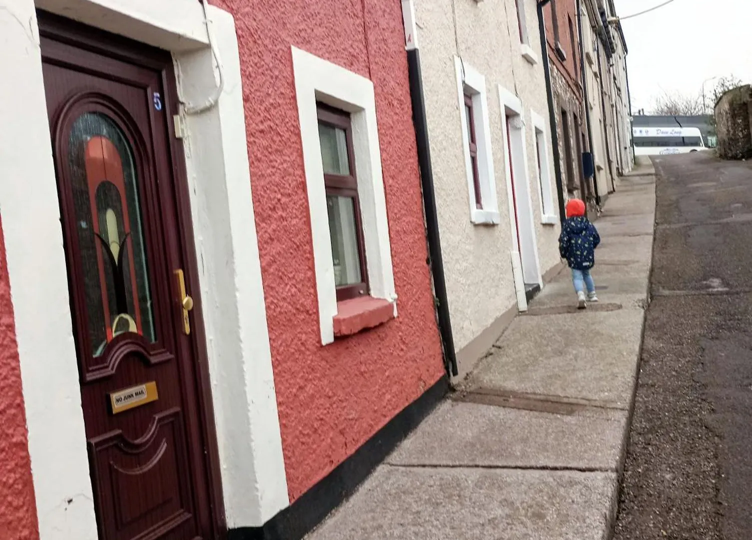 A Comfy Bedroom And Bathroom On Own Private Top Floor Of A Home Stay 10 Minutes Walk To The Ctr Free Parking Cork Quarto em Acomodações Particulares