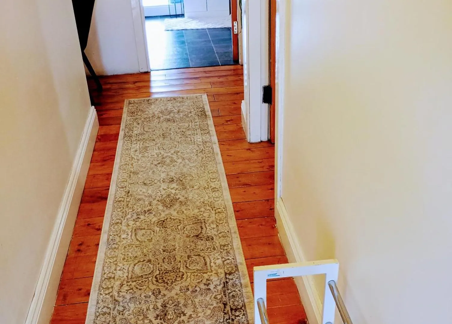 Quarto em Acomodações Particulares A Comfy Bedroom And Bathroom On Own Private Top Floor Of A Home Stay 10 Minutes Walk To The Ctr Free Parking Cork Irlanda